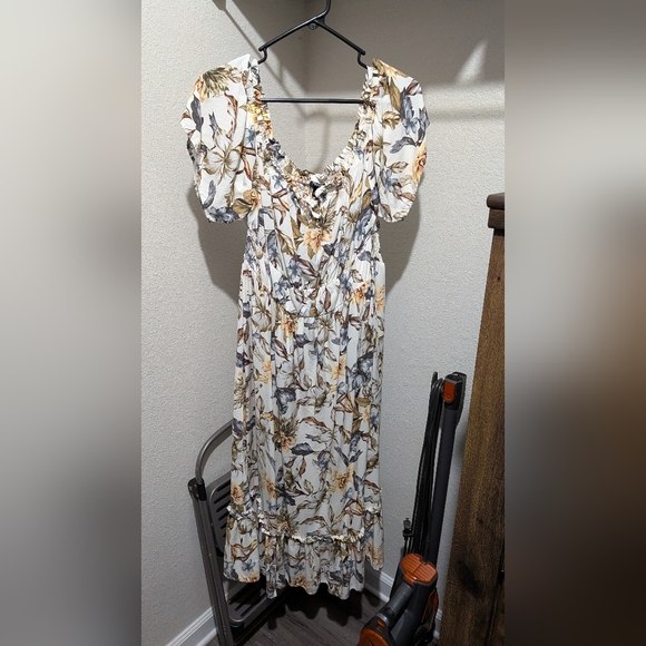 Torrid Chalis Floral Tea Dress Sz 0 0X L/XL Midi Vacation Tropical Resort Cruise - Picture 9 of 11